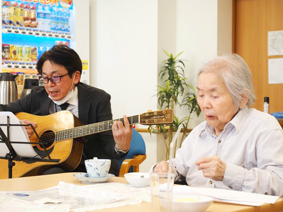 毎月恒例　アミカフェのご様子