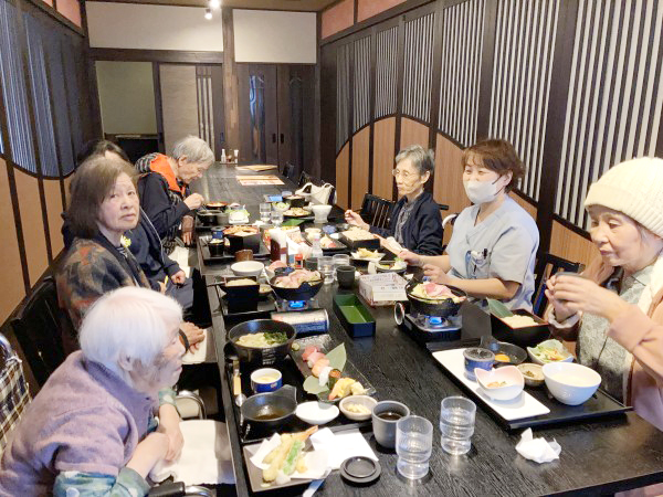 外食レクリエーション