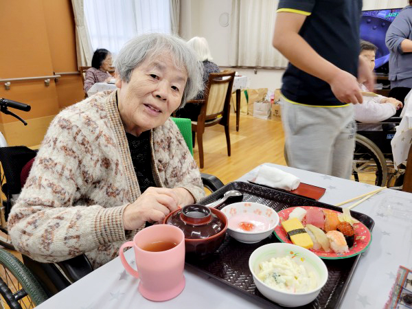 お待ちかねのお寿司