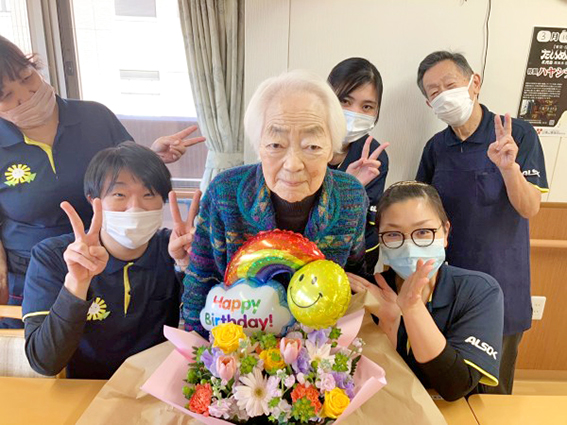 誕生日会のご様子