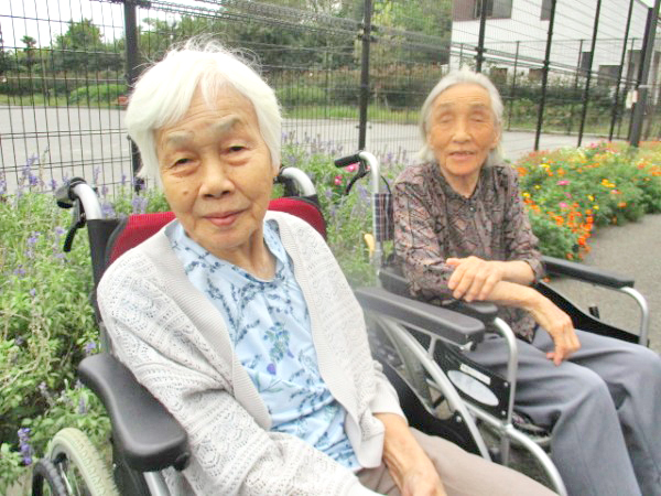 内野本郷大空公園へお散歩